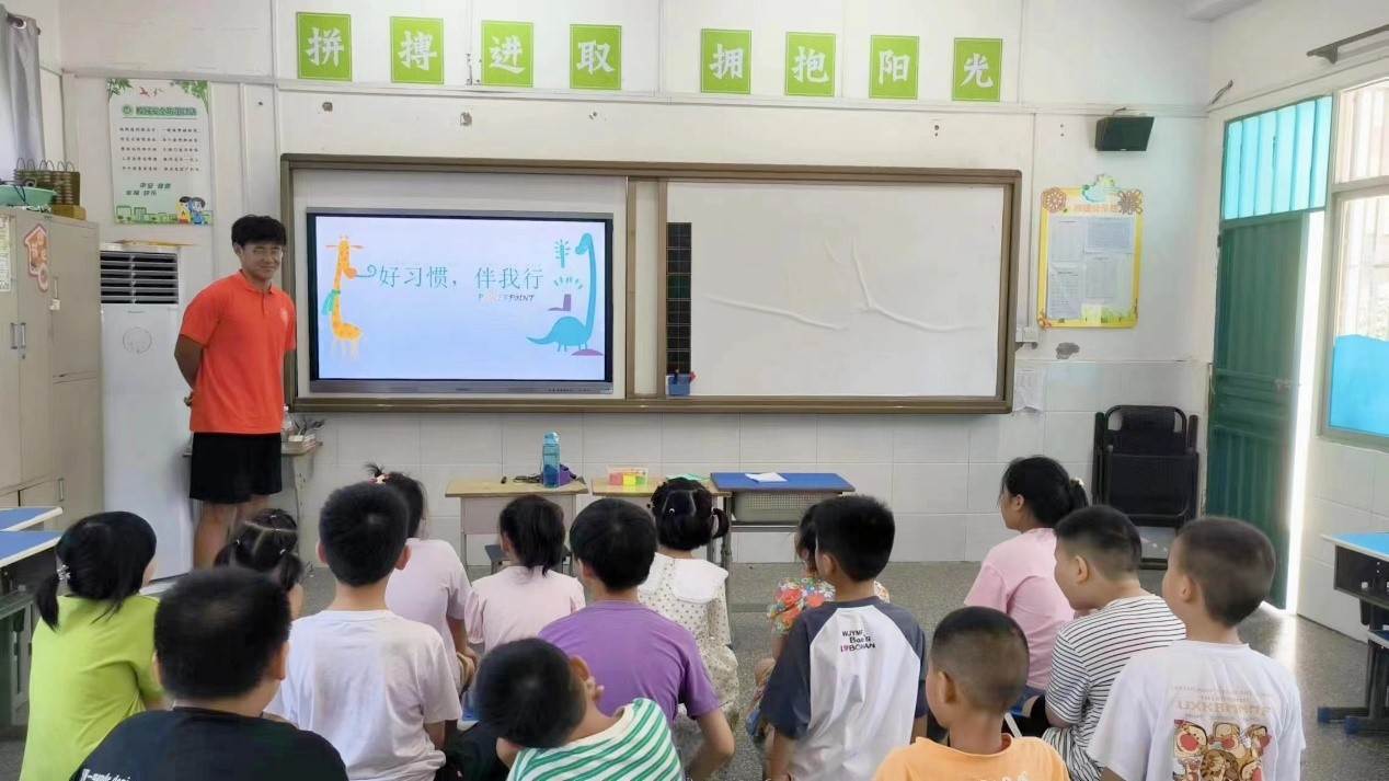 仓木示关爱,支教筑未来