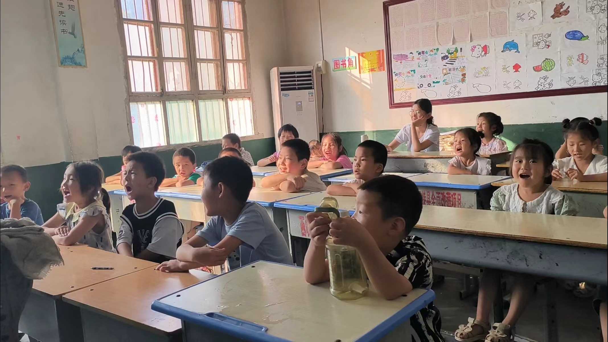 “支教课堂之—天籁篇”:激发青年学生的音乐潜能