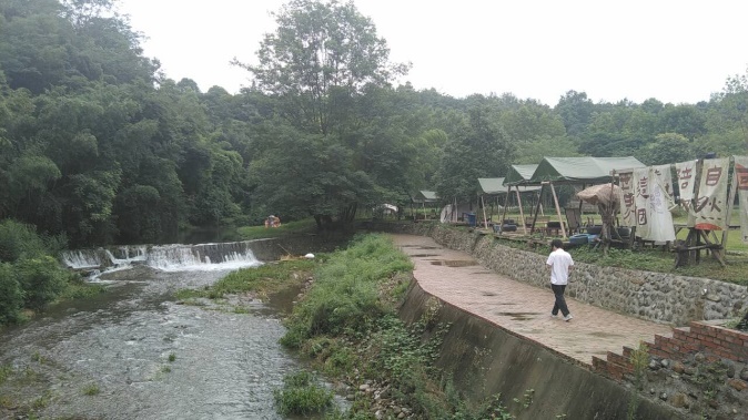青春献基层,实践促成长