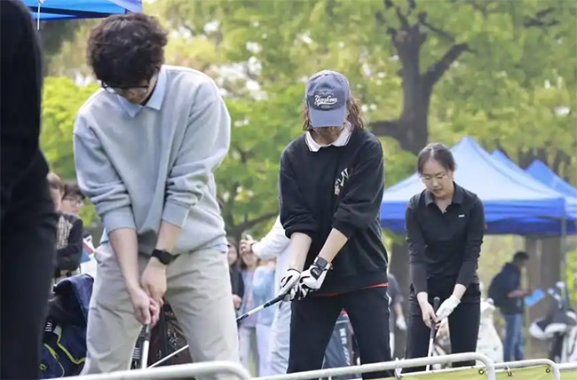 �Ϻ��д�ѧ���߶������������ʤ