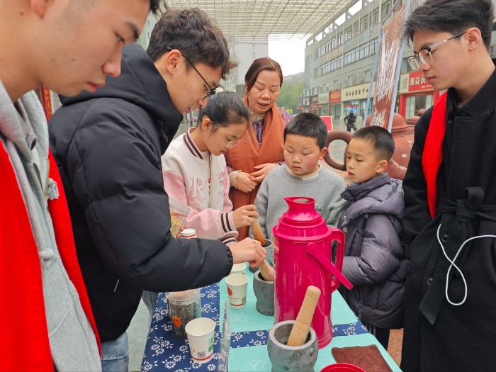 ���ϳ���ѧԺ������������������š������ڲ���Ŵ��£�֥�鶹�Ӳ��̨�˳����չ