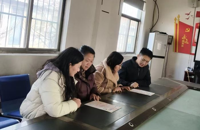 ɽ����ѧ��������ɽ������ʱ���ȡ������� ��������ɽ������۩�ǿ�չ����֪ʶ�����