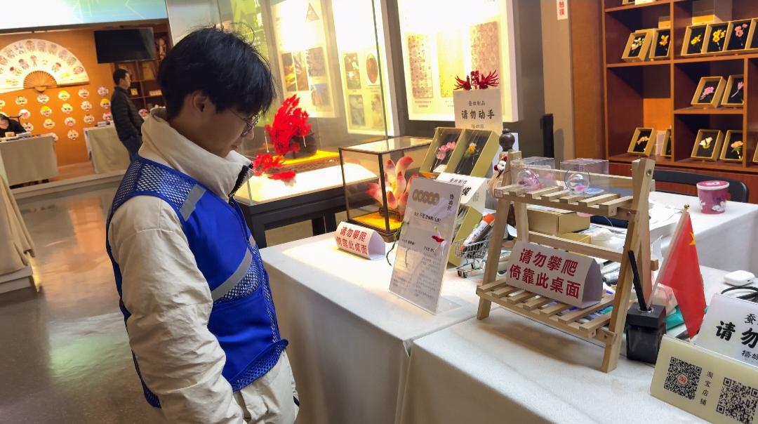 ���������£��������ϡ��Ļ�����ʵ����ʵ����ʵ