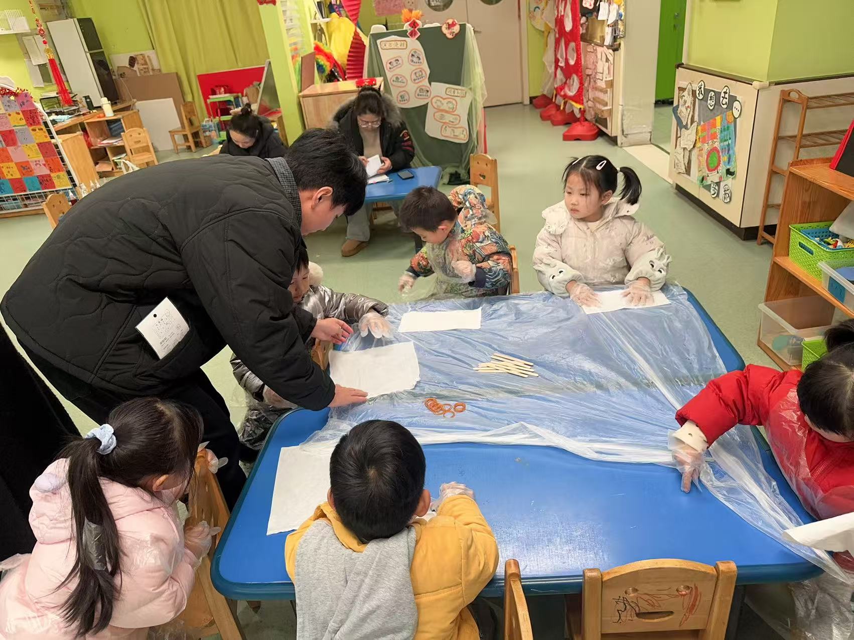 �ഺ������������ǿ���š�����ͨ����ѧԺѧ�����������ʵ���